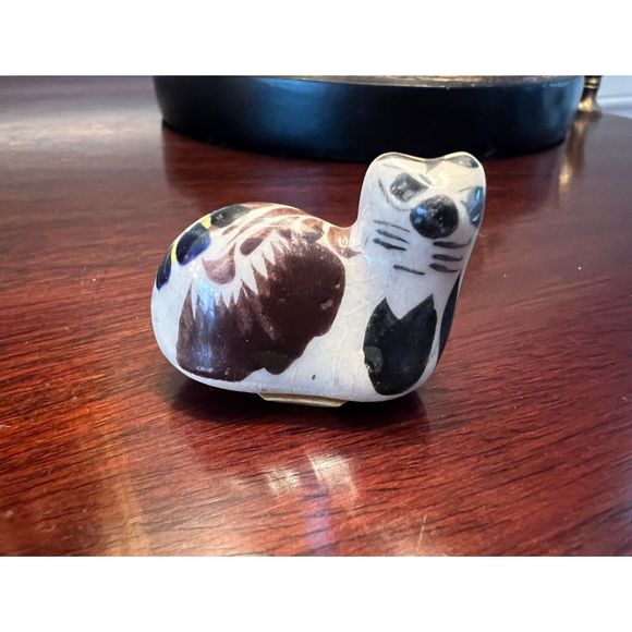 Vintage Mexican Ceramic Cat Figurine Hecho en Mexico Hand Painted - Picture 2 of 4